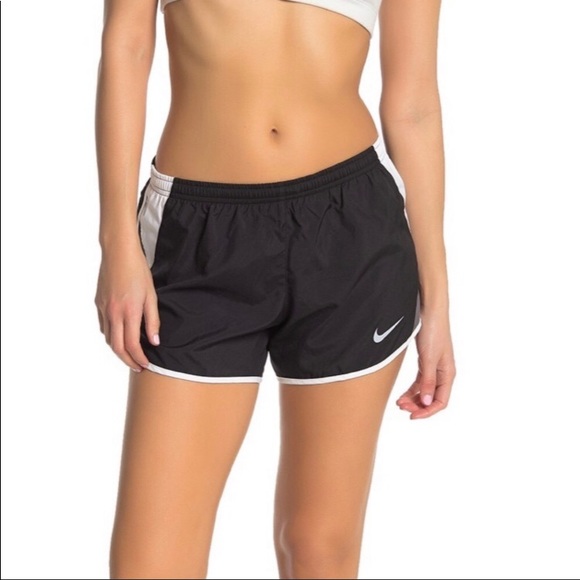 Nike Pants - 🔥LAST CHANCE🔥 Nike Running Shorts